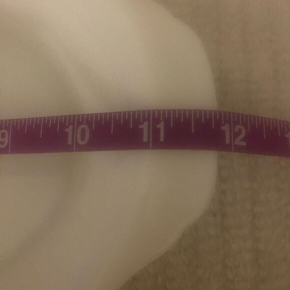 Vintage FIRE KING Divided Casserole Dish #468 Milk Glass Anchor Hocking Bakeware - Picture 9 of 10